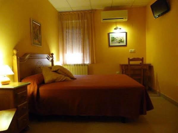 Hostal Mirador De Ávila Dış mekan fotoğraf